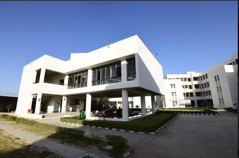 Indrashil University Rajpur Kadi Hostel & Cafeteria photo 6